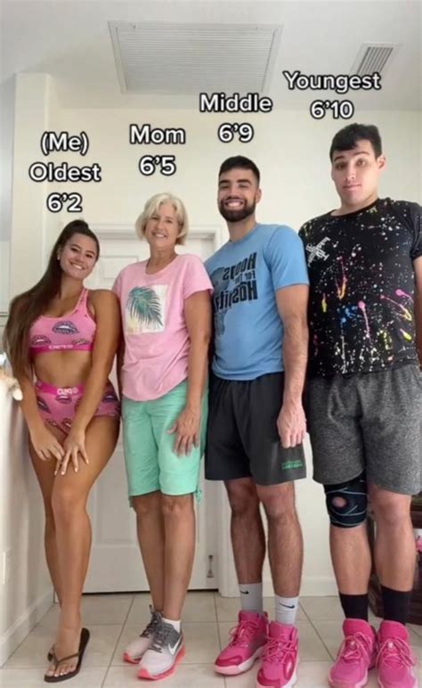 TikTok’s tallest family reveals the strange things。